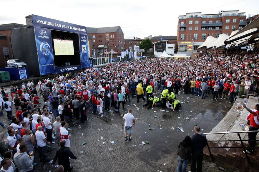 足球流氓最多的国家,足球流氓德国