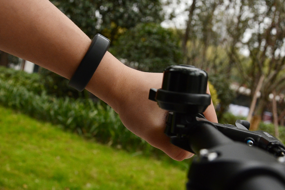 空中的朋友，你想要带这手环吗