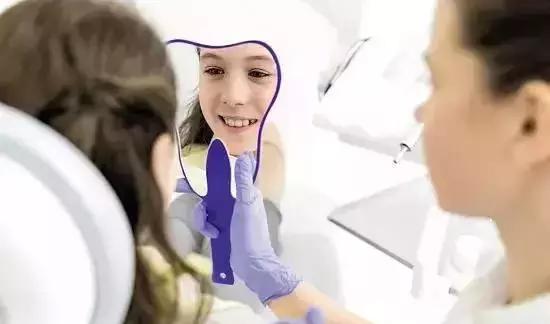 牙震荡会导致脑震荡吗,脑震荡和脊髓震荡一样吗