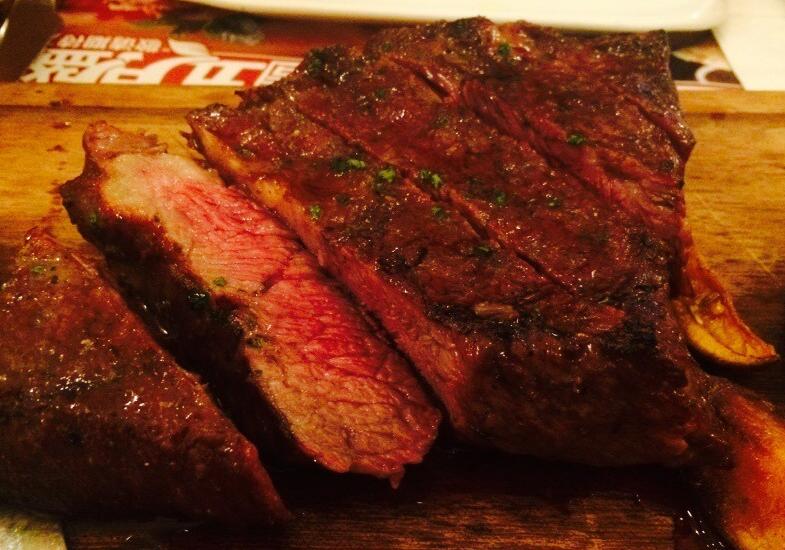 让你印象最深刻的牛排餐,新年的第一餐火锅