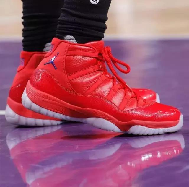 undefeated联名aj4复刻,近日aj4复刻