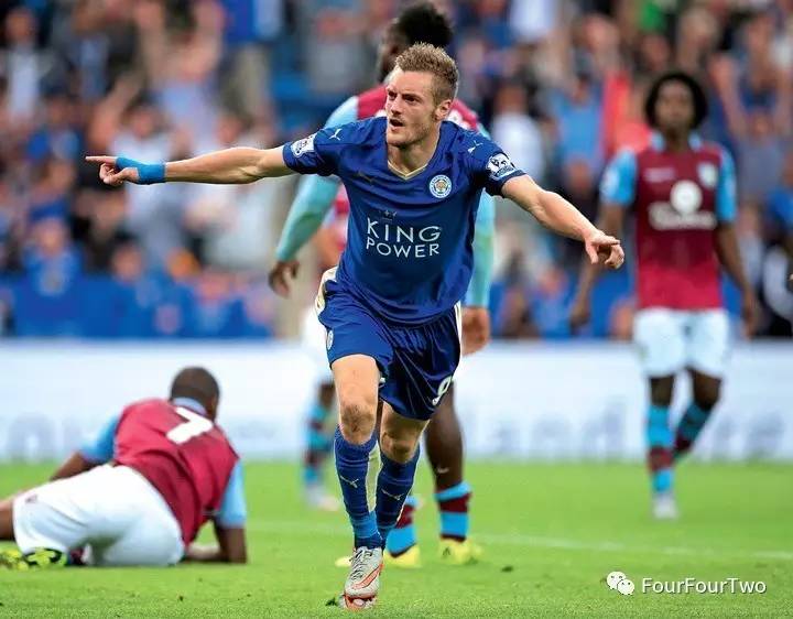 2014圣诞节垫底,2015圣诞节登顶,2016呢?莱斯特城的故事,曾经是足球世界最美好的圣诞礼物