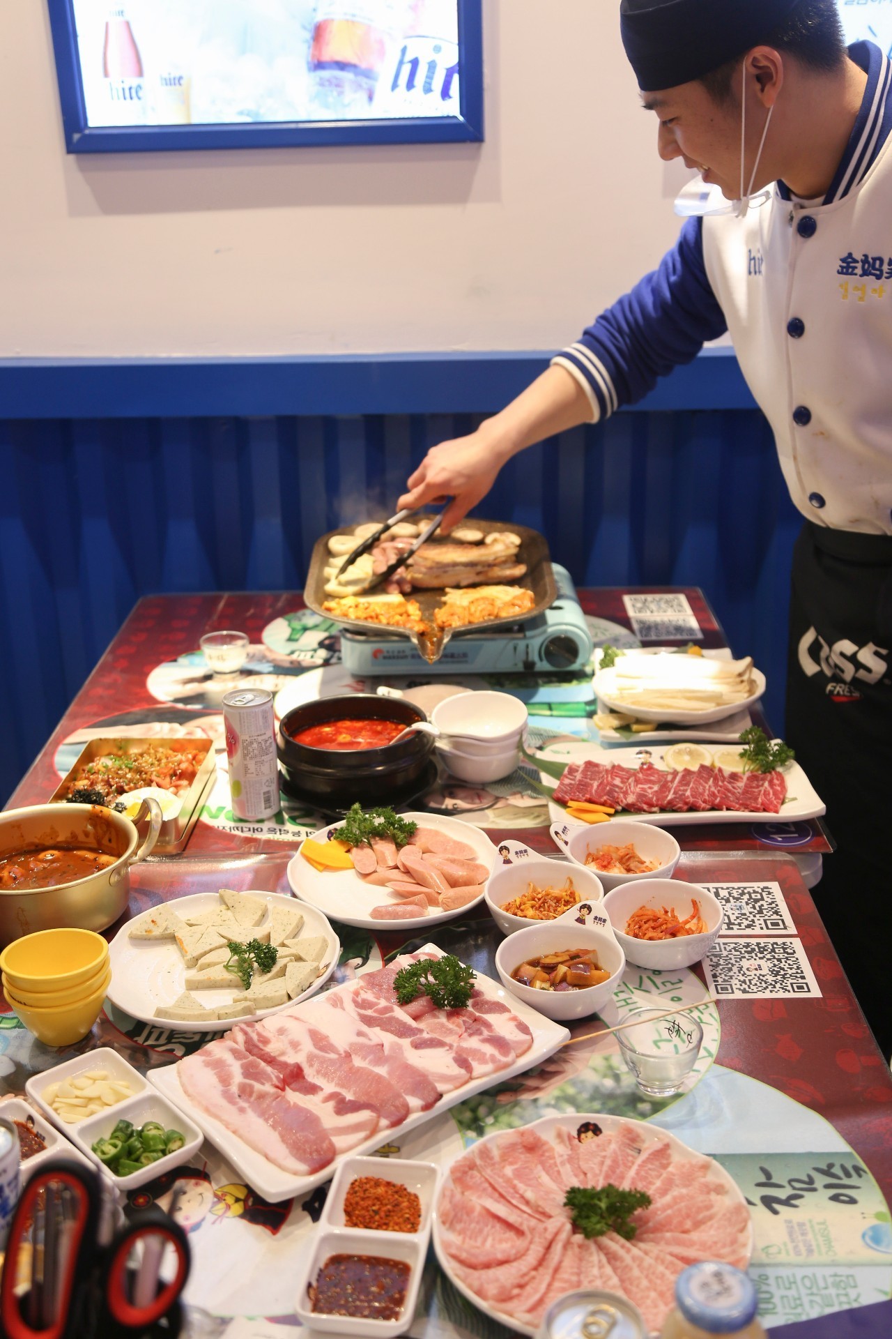 叱咤首尔烤肉界30年，来成都秒变5星好评店！看了《蓝色大海》必吃一顿！