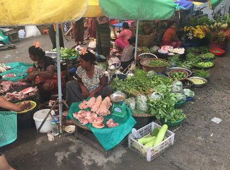 愿上苍保佑吃完饭的人民——缅甸8日传统玩法