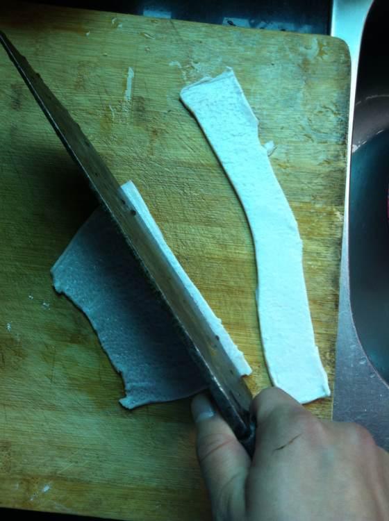 如何用竹子制作钓鱼竿,用竹子自制钓鱼竿方法