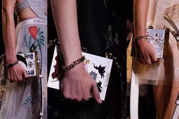 最新款包包比较,2018大牌新款包包