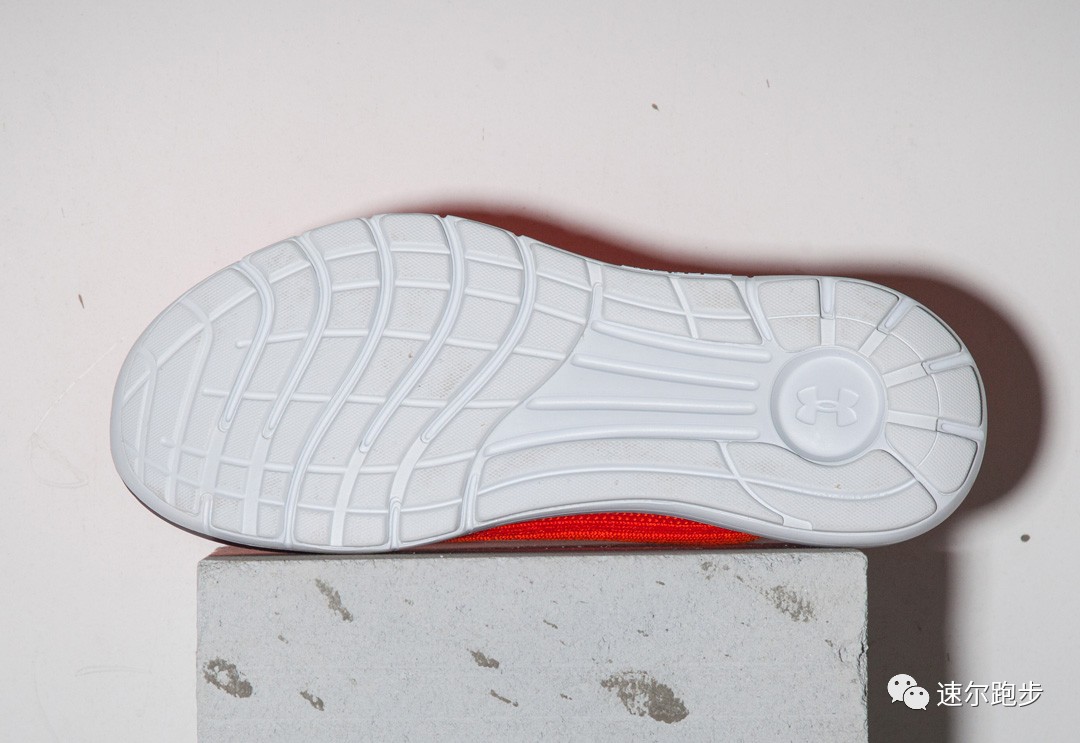 好驾驭且穿着舒服的跑鞋推荐,公认脚感最好的10双国产跑鞋