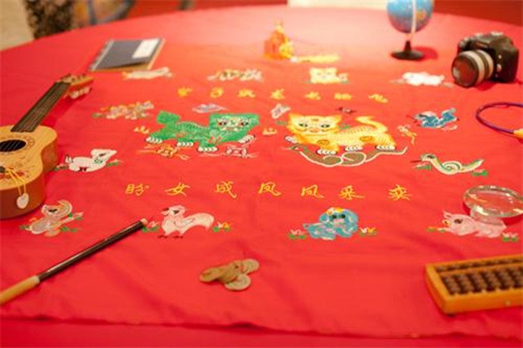 宝宝抓周穿什么颜色衣服有讲究吗,小孩过周岁抓周都有讲究吗