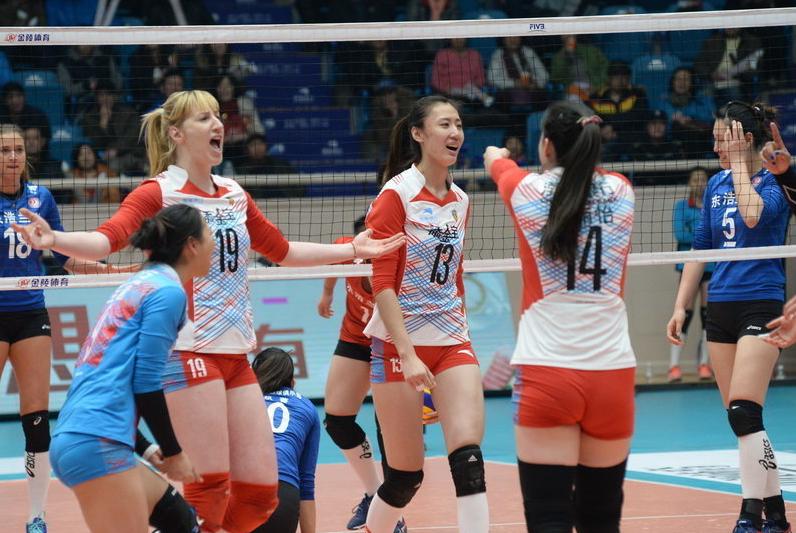 本周六上赛季冠亚军对决央五直播江苏女排能否报一箭之仇?