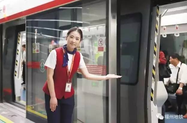 记者体验地铁,福州地铁开通运营