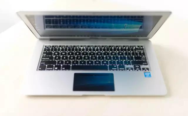 盘点那些学生的逆天颜值,又轻薄性能又好的超级本