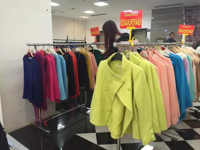 全场商品打折特价除外,全场商品降价清仓