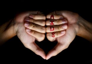 怀疑自己感染hiv该怎么办,怀疑自己感染hiv如何处理