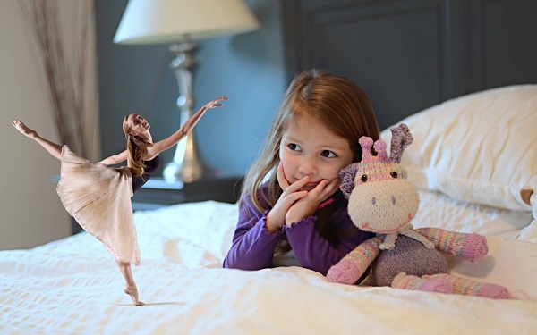 从画面穿越到实景,虚拟现实立体显示全息技术