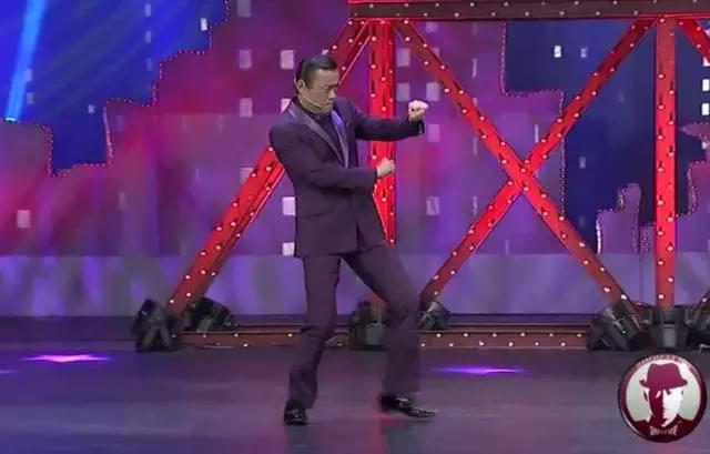 今晚你被朋友圈刷屏了吗,周立波走向“不归路”之谜