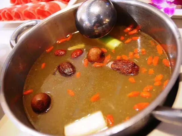 南宁有单人小火锅吗,南宁旋转小火锅