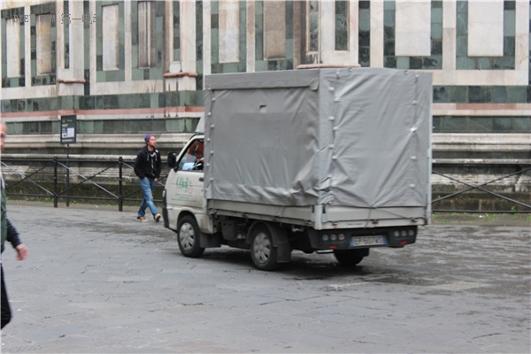蜜月旅行惊现知豆比亚迪，顺着德法瑞意饱览欧洲的新能源汽车