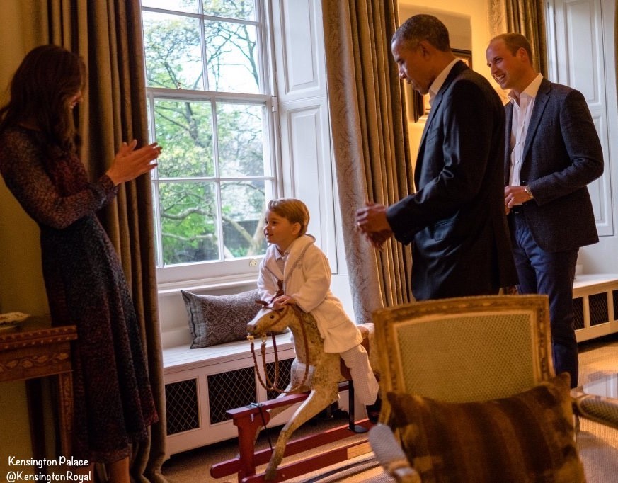 全世界最萌的两个时髦榜样，衣橱里都有什么好东西？