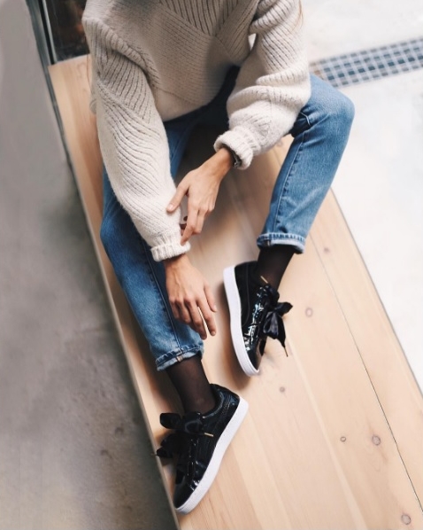 刘德华坠马回港,刘德华坠马回港全程