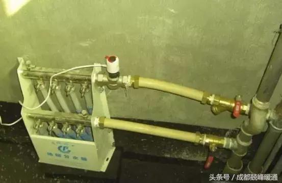 据说这样施工的地暖送人都没人要！