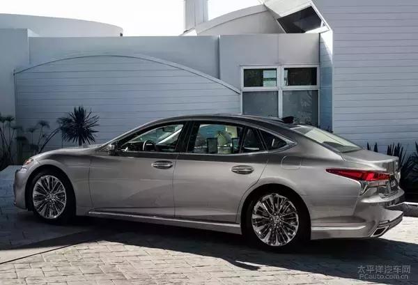 谦谦君子亦需V8！雷克萨斯LS家族历史