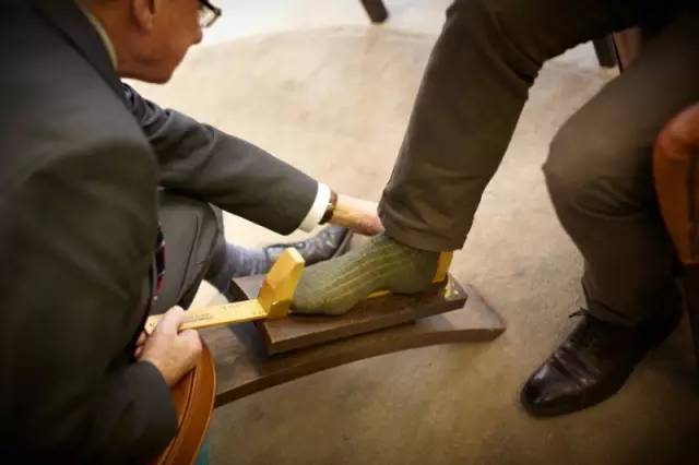 「WST干货」想要了解一个金融男生的品味,看看他穿的鞋子