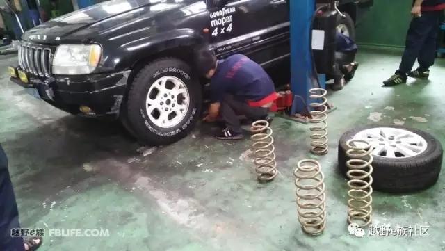 02老大切WJ改装升高作业吐血记