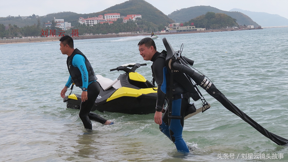 空中滑翔伞三亚,三亚大东海水上飞人