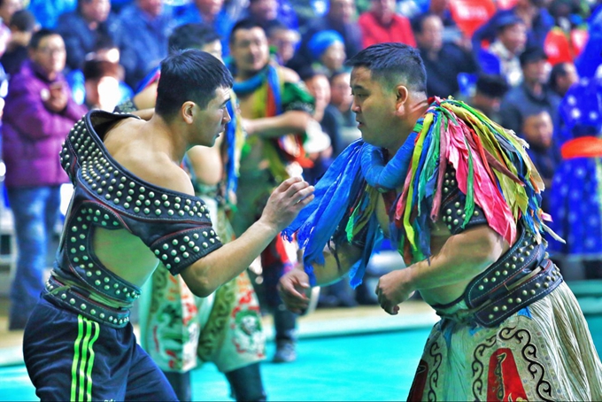 蒙古最精彩的竞技比赛,蒙古国搏克竞技