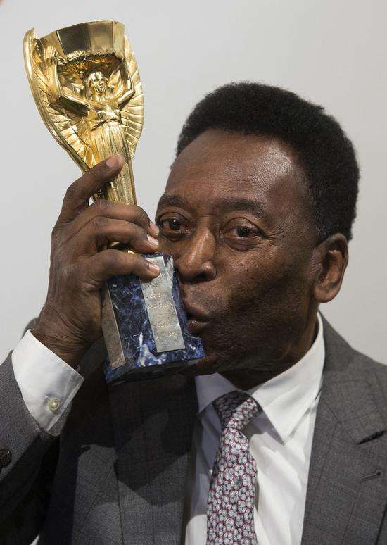 那些年我们追逐的足球球星,那些年我们一起追过的足球明星