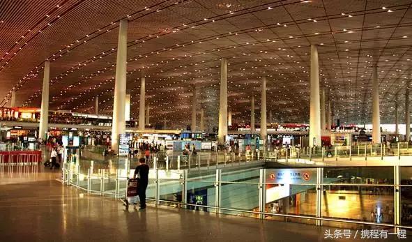 免税店“*规则潜**”：免税和退税，哪个更便宜？免税还可以再退税！