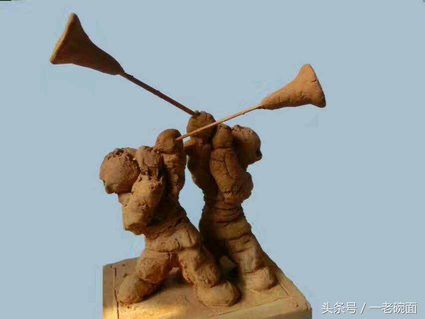 咸阳马团周：鸡眼看人