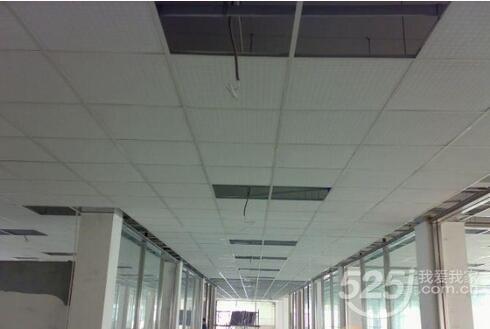 现在天花板装修用什么材料,房间天花板用什么材质