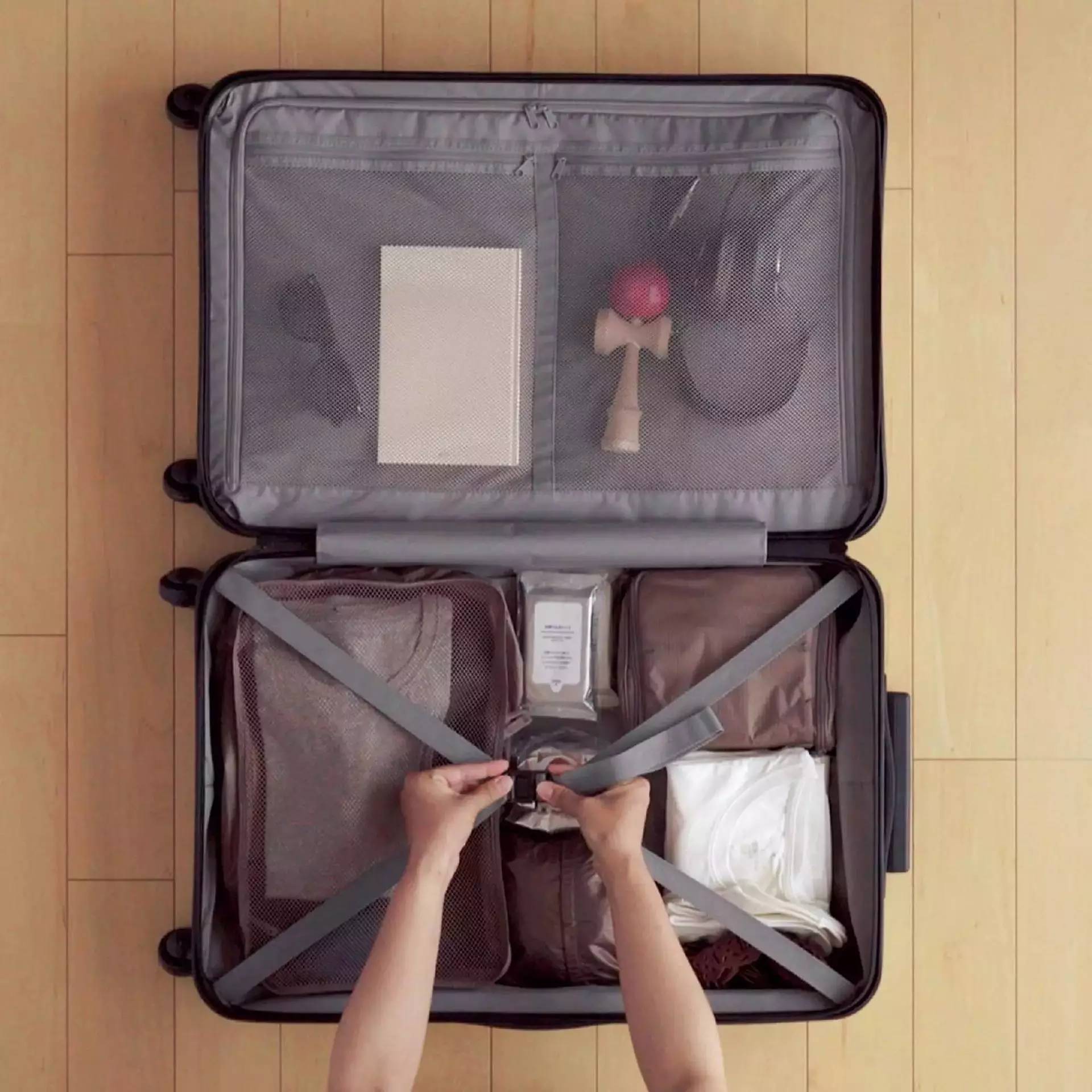 旅行时不累的行李箱,去旅行的前一天晚上整理行李箱