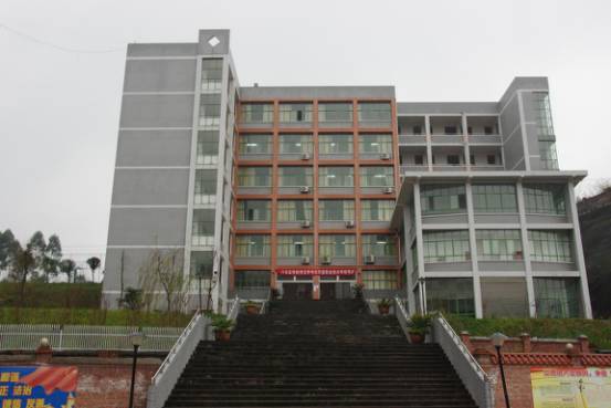 脱贫攻坚让村子大变样,脱贫攻坚农村旧貌展新颜