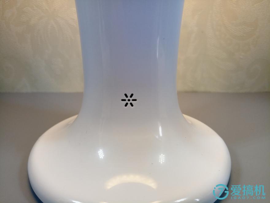 科技感十足的智能灯,会智能呼吸的灯