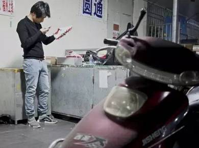 揭秘假鞋鬼市,莆田正品鞋鬼市