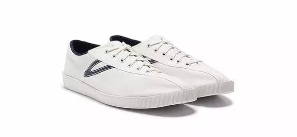 男童鞋小白鞋板鞋12-15岁潮款最新,潮品爆款小白鞋不挑年龄穿搭