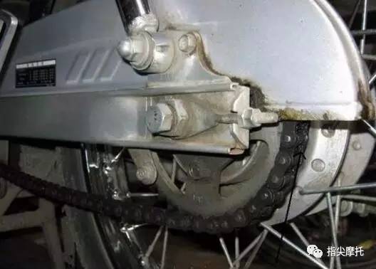 摩托车链条如何保养才更耐用,摩托车传动链条过长导致的问题
