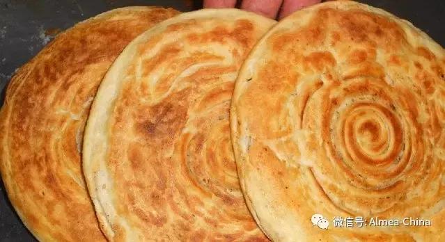 过小年,迎新春!阿米娅祝大家小年夜快乐!