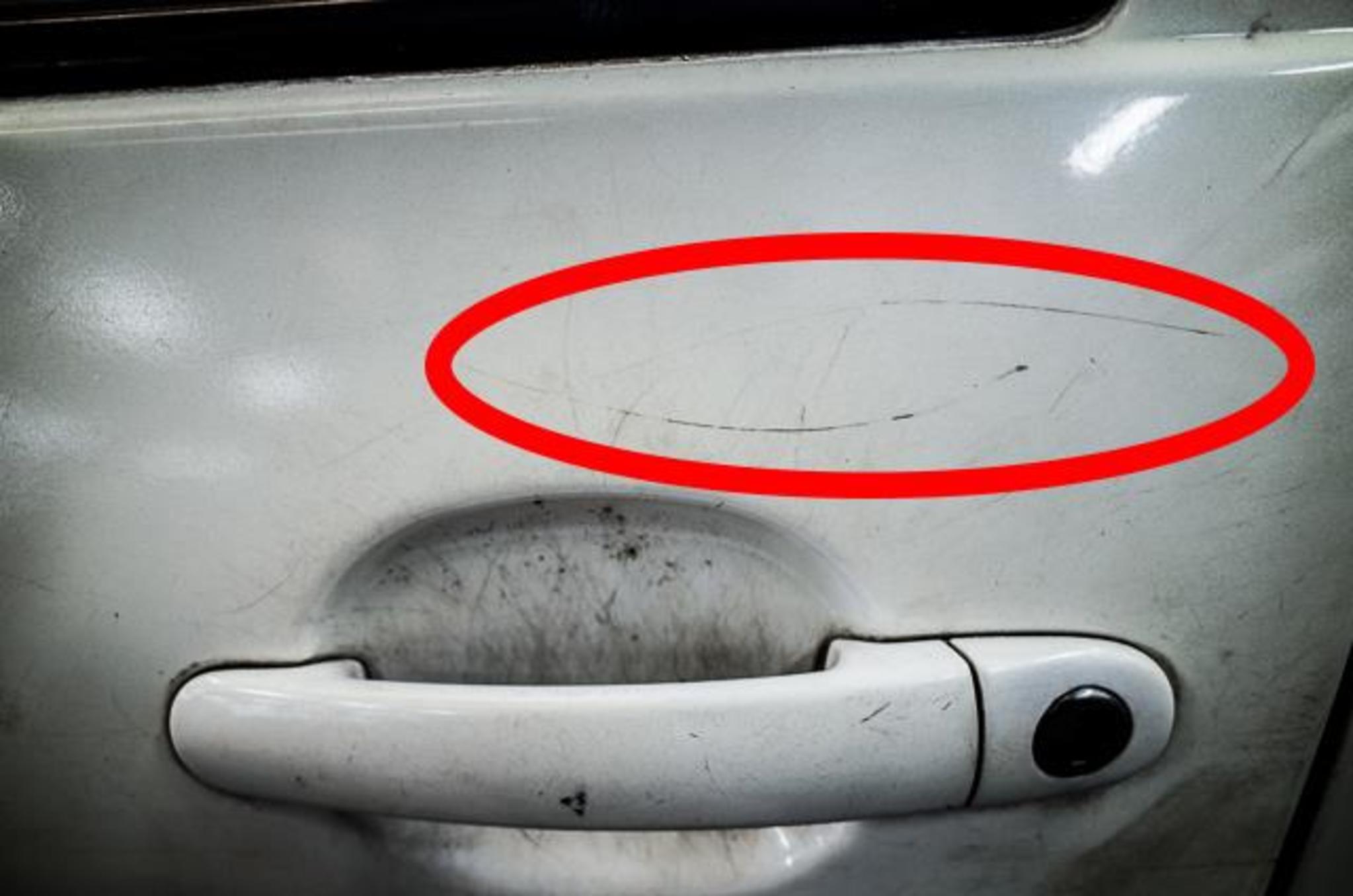 车划痕快速修复方法,车划痕自己修复小妙招