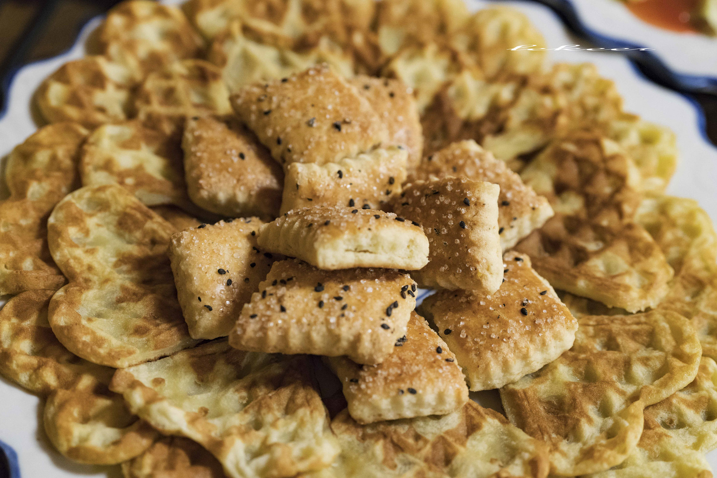 搭眼一看欧洲人一开口居然东北话嘎嘎冷！呵呵，它叫恩和！