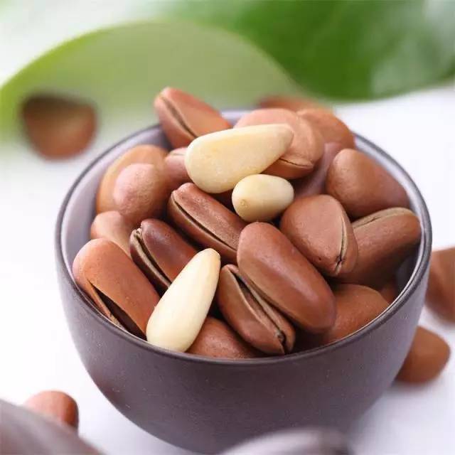 上班族小零食推荐网红零食,十大热门办公室零食排行榜