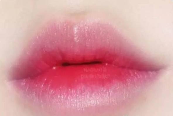 化妆七宗罪,化妆显老七宗罪的原因