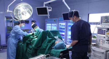 上次剖宫产仅14个月后又怀孕,有一次剖宫产经历还可以顺产吗