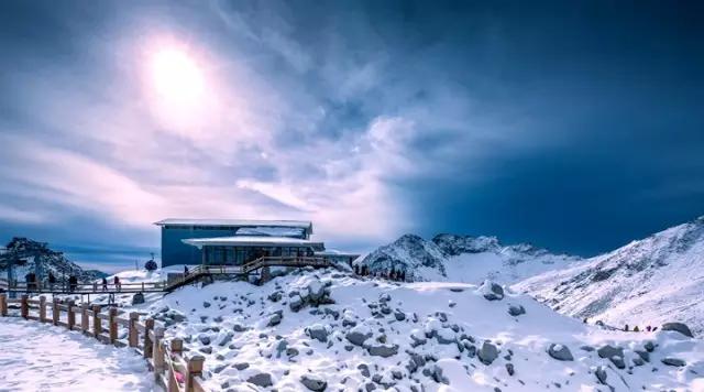 成都周边一天自驾游去哪里,春节成都附近3天自驾游哪里耍