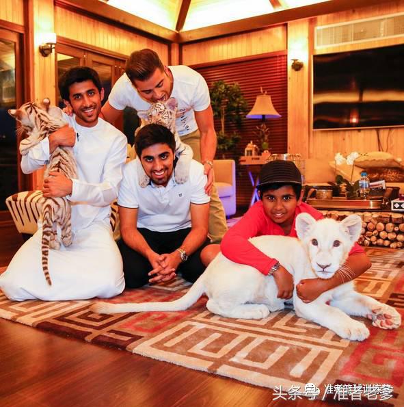 14岁迪拜男孩花200万买球鞋，叔叔阿姨你们穷爆了！