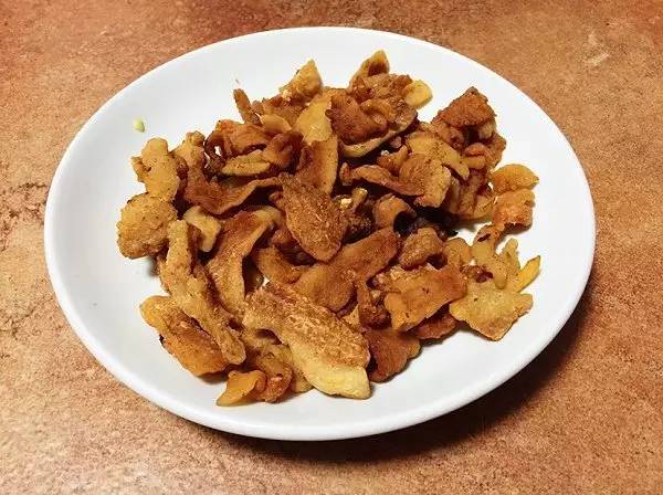 晚间茶泡饭｜细数重庆人身边正在逐渐消失的儿时物件