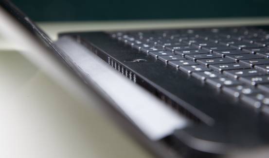 雷蛇灵刃152021缺点,雷蛇灵刃17pro2017版测评