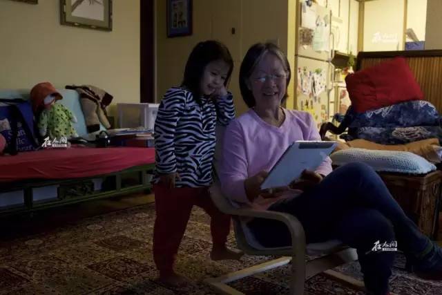 希拉里移民了吗,希拉里移民后的现状